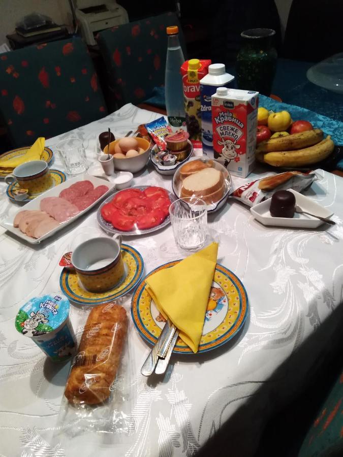 Bed and Breakfast Sunce Чуприя Екстер'єр фото